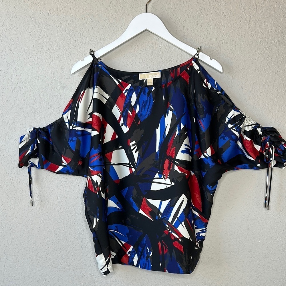 Michael Kors Silky Red, White & Blue Cold Shoulder‎ Chain Detail Blouse Size S